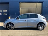 Peugeot 208 Image 6