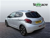 Peugeot 208 Image 5