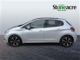 Peugeot 208 Image 6
