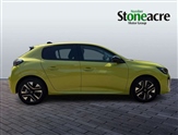 Peugeot 208 Image 2