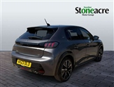 Peugeot 208 Image 3