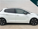Peugeot 208 Image 2