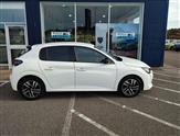 Peugeot 208 Image 5