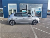 Peugeot 208 Image 5
