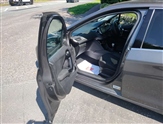 Peugeot 208 Image 3