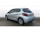 Peugeot 208 Image 2