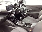 Peugeot 208 Image 2
