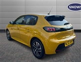 Peugeot 208 Image 3
