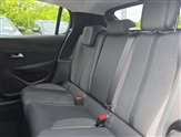 Peugeot 208 Image 6