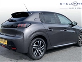Peugeot 208 Image 3