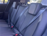 Peugeot 208 Image 6