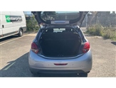 Peugeot 208 Image 4
