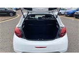 Peugeot 208 Image 4
