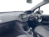Peugeot 208 Image 2