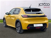 Peugeot 208 Image 3