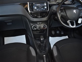 Peugeot 208 Image 5