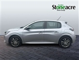 Peugeot 208 Image 6