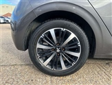 Peugeot 208 Image 5