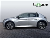 Peugeot 208 Image 6