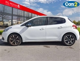 Peugeot 208 Image 6