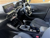 Peugeot 208 Image 2