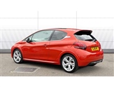 Peugeot 208 Image 2