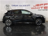Peugeot 208 Image 6
