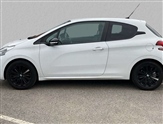 Peugeot 208 Image 4