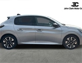 Peugeot 208 Image 3