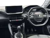 Peugeot 208 Image 5