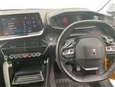 Peugeot 208 Image 5
