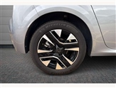 Peugeot 208 Image 5