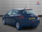 Peugeot 208 Image 2
