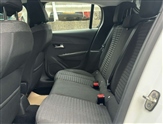 Peugeot 208 Image 5
