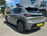 Peugeot 208 Image 2
