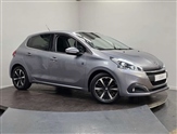 Peugeot 208 Image 3