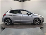Peugeot 208 Image 5