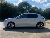 Peugeot 208 Image 5
