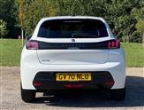 Peugeot 208 Image 6