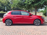 Peugeot 208 Image 5