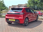 Peugeot 208 Image 6