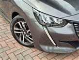Peugeot 208 Image 2
