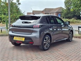 Peugeot 208 Image 6