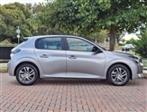 Peugeot 208 Image 5