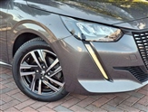 Peugeot 208 Image 2