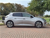 Peugeot 208 Image 4