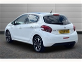 Peugeot 208 Image 5
