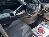 Peugeot 3008 Image 6