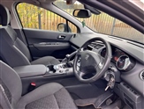 Peugeot 3008 Image 2