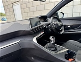 Peugeot 3008 Image 2
